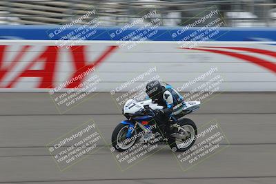 media/Oct-16-2022-Fastrack Riders (Sun) [[609ae93014]]/Level 4/Session 1 Start Finish/